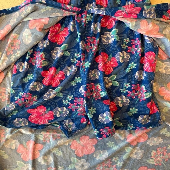 Tween High-Low Hemline Dress with Shorts - Size 14 💓🩵🌸🌺 - Picture 5 of 8